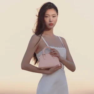 HANDBAGS