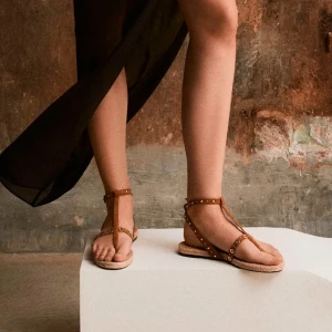 FLATS