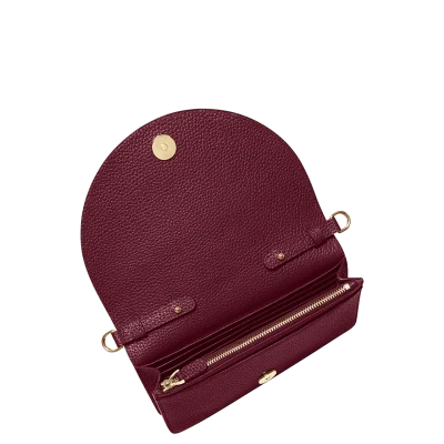 Aigner wallet on chain strap