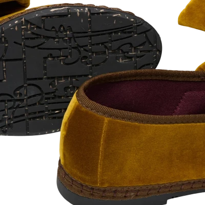 Flabelus Lyra Ochre