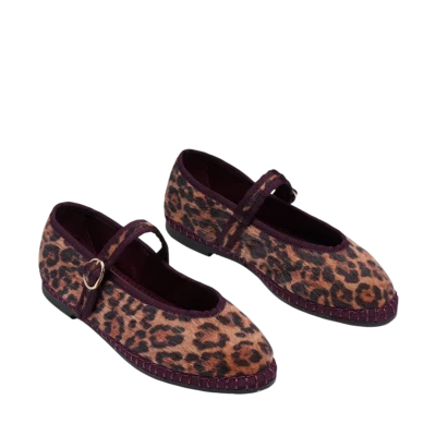 Flabelus Pierre Feline Burgundy